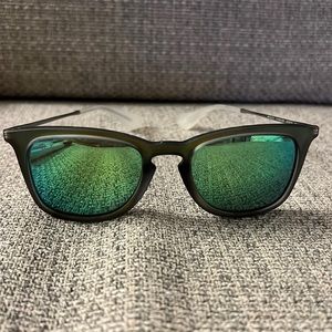 Barely worn Ray Bans